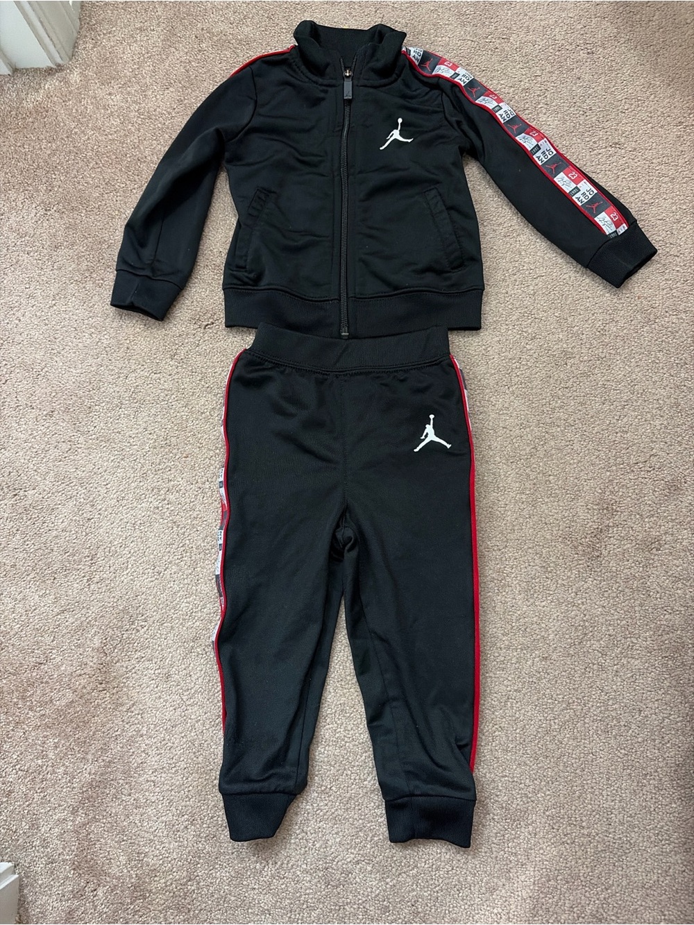 Jordan Kids Black & Red Jogger Set with White Jumpman